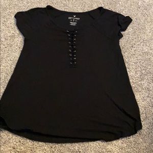 American eagle black T-shirt